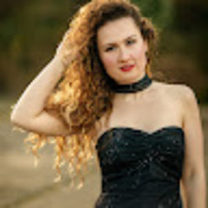 Meet your Posher, Alana